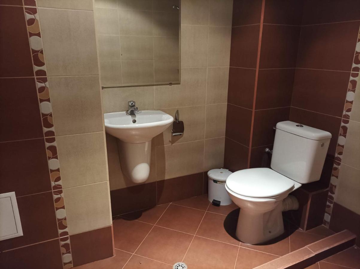 Конна База И Къща За Гости Дворене Razlog Extérieur photo